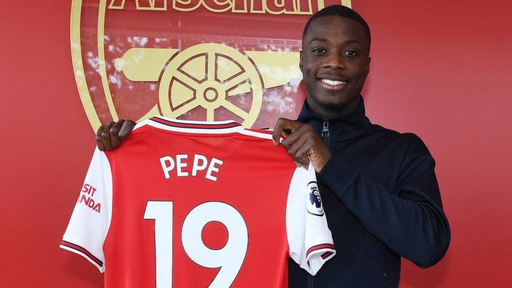 Nicolas Pépé fait ses adieux aux supporters. Arsenal