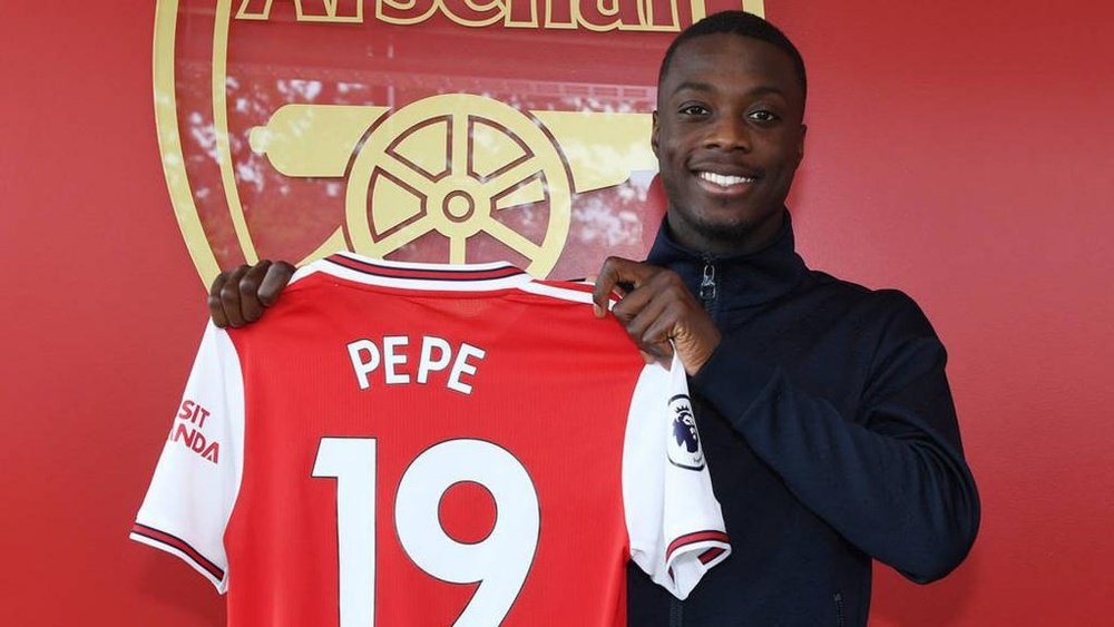 Nicolas Pépé fait ses adieux aux supporters. Arsenal