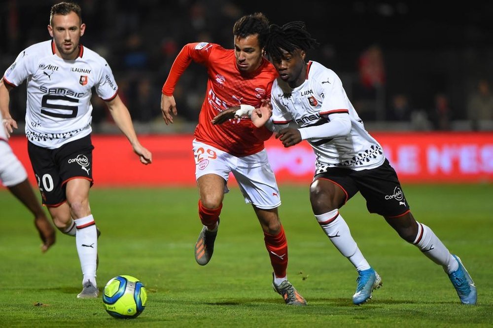 Vainqueur à Nîmes, Rennes revient à 5 points de l’OM. Goal