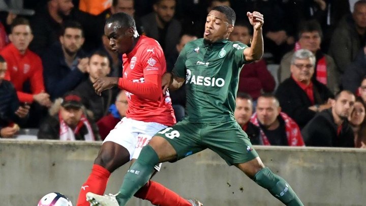 Ligue 1, 11ª giornata - Parità tra Nimes e Saint-Etienne