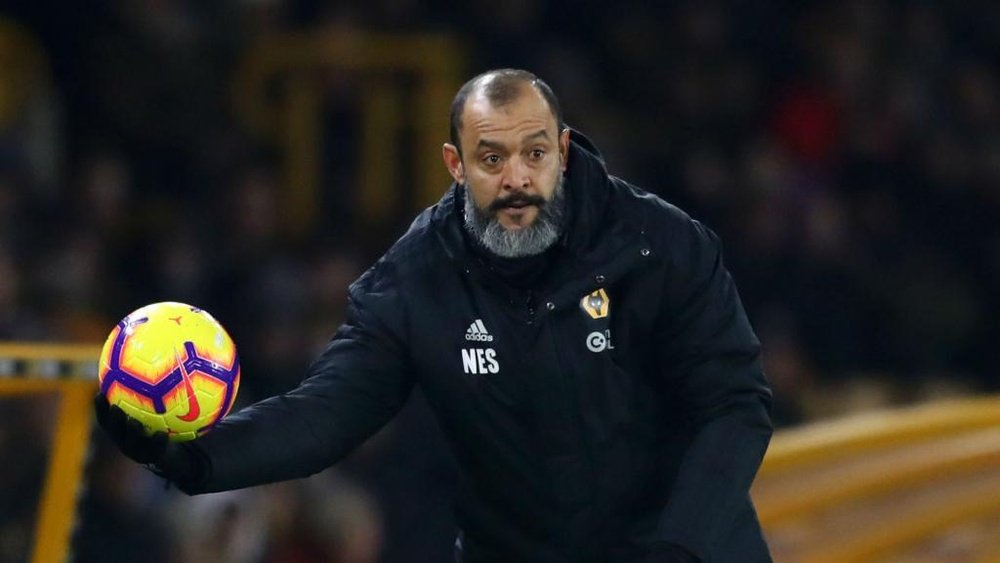 Wolves boss is worried by his side´s lack of consistency at home. GOAL
