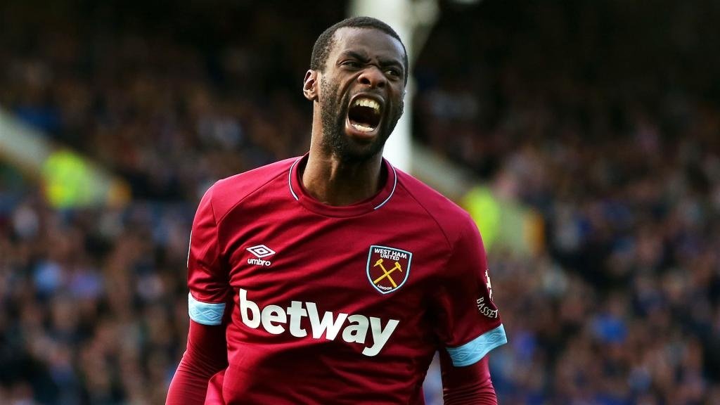 Obiang leaves West Ham for Sassuolo