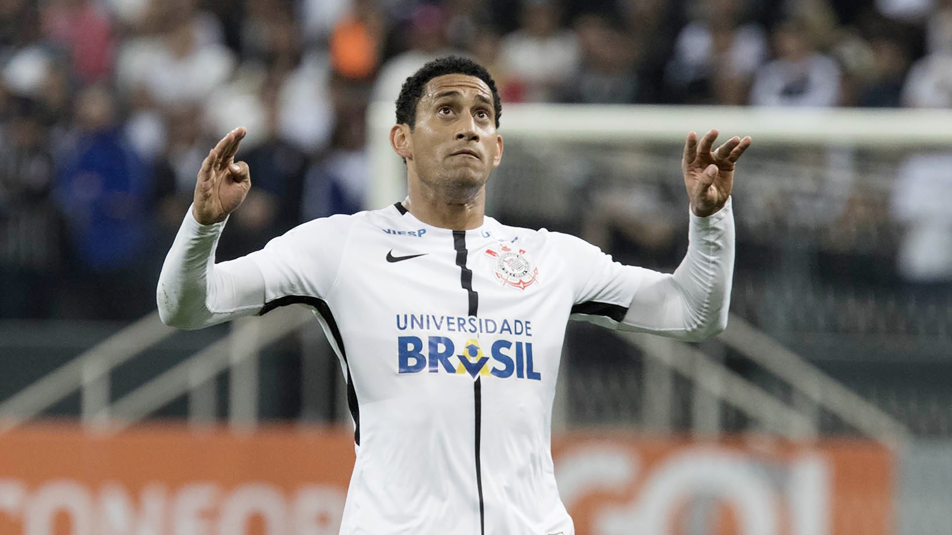 O zagueiro tem sido peça-chave no 'Timão'. Goal