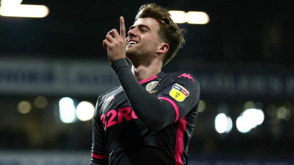 Patrick Bamford was key in Leeds' goal which kept them top of the Championship. GOAL