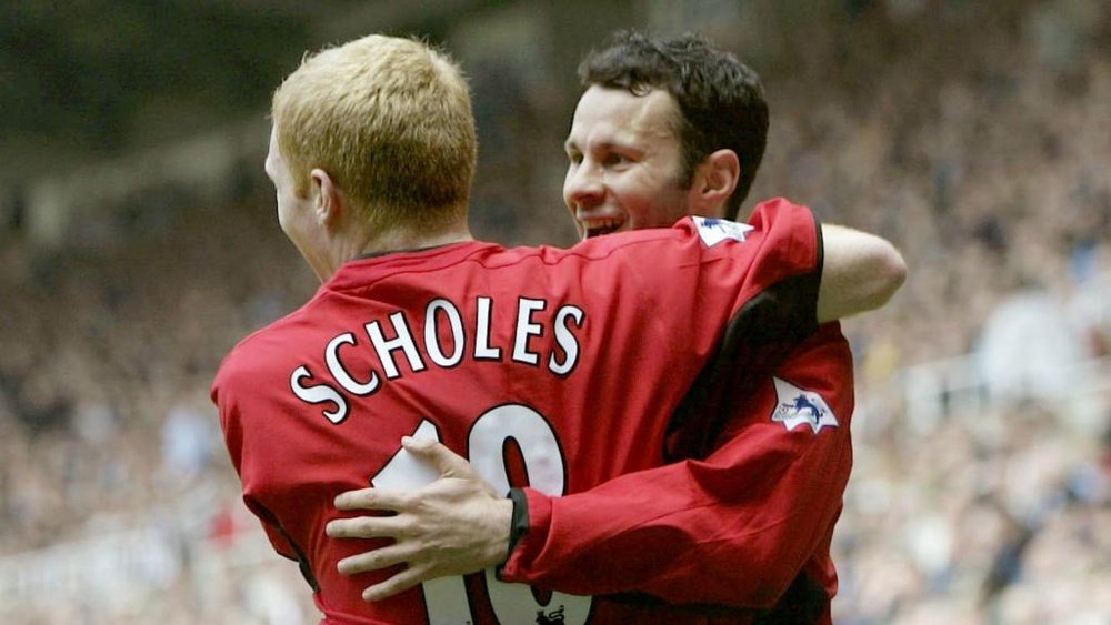 Scholes and Giggs had great careers at Manchester United. GOAL