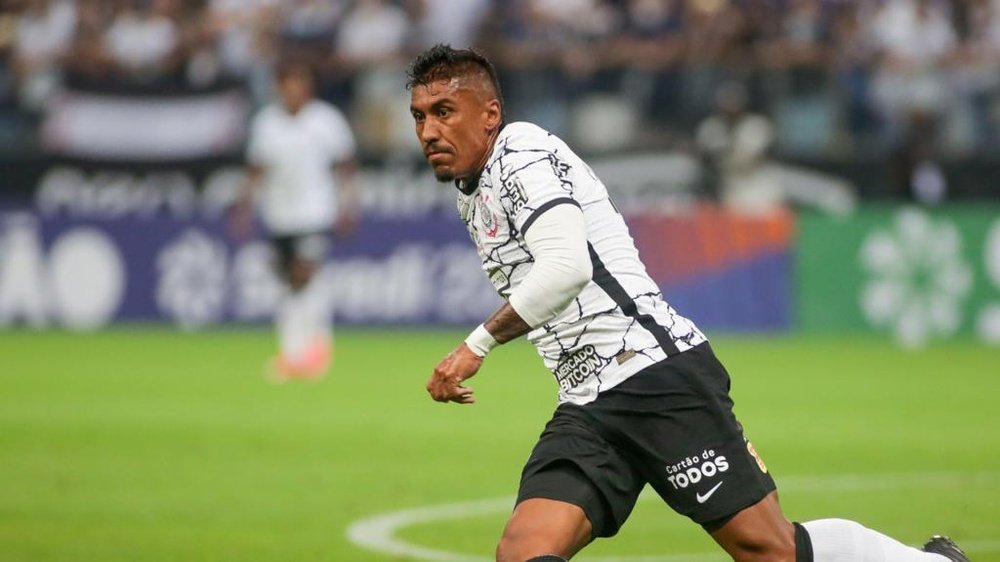 Qual foi a lesão de Paulinho? Quando o volante do Corinthians volta a jogar? AFP