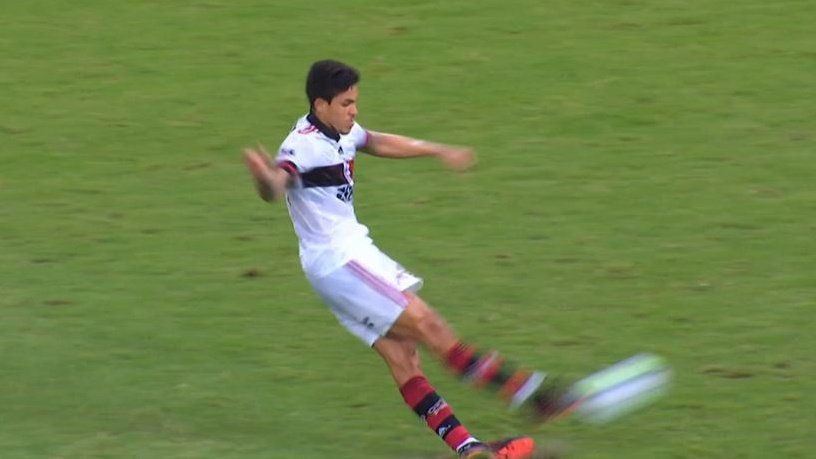 Pênaltis e cobranças de falta se tornam pesadelo do Flamengo