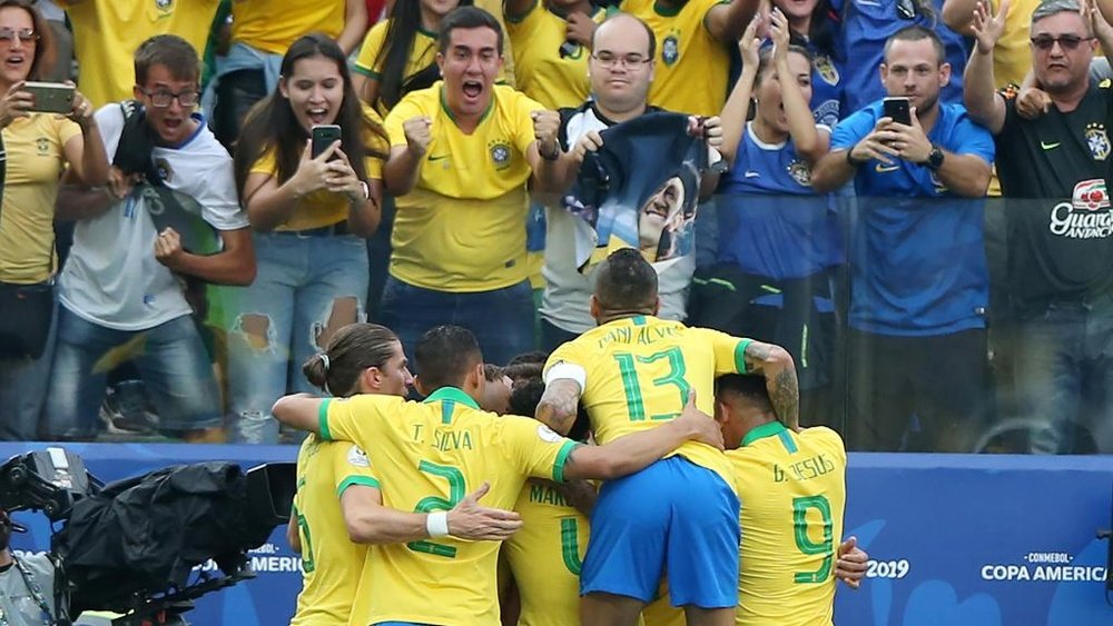 Argentinos ficam 'sem comentários' com goleada do Brasil e agradecem 'ajuda'