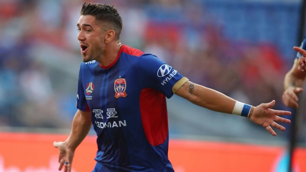 Petratos netted a late penalty to give Newcastle Jets the three points. GOAL