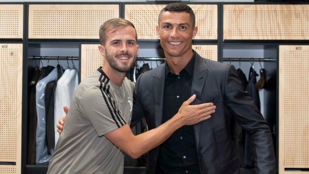 Pjanic hails Ronaldo arrival but refuses to confirm Juve future
