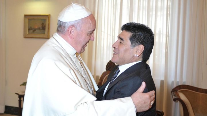Papa Francisco sobre Maradona: 'Um homem muito frágil'