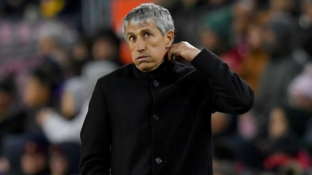 Busquets won't criticise Valverde as Setien starts in style. GOAL