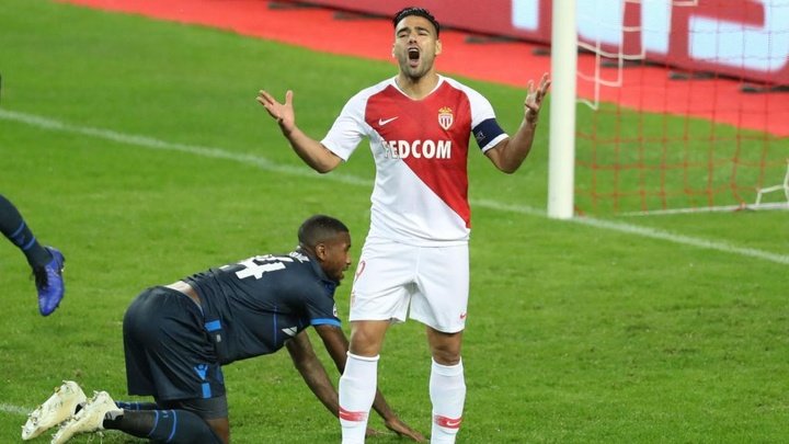 Monaco 0x4 Club Brugge: belgas afundam equipe de Henry dentro de casa