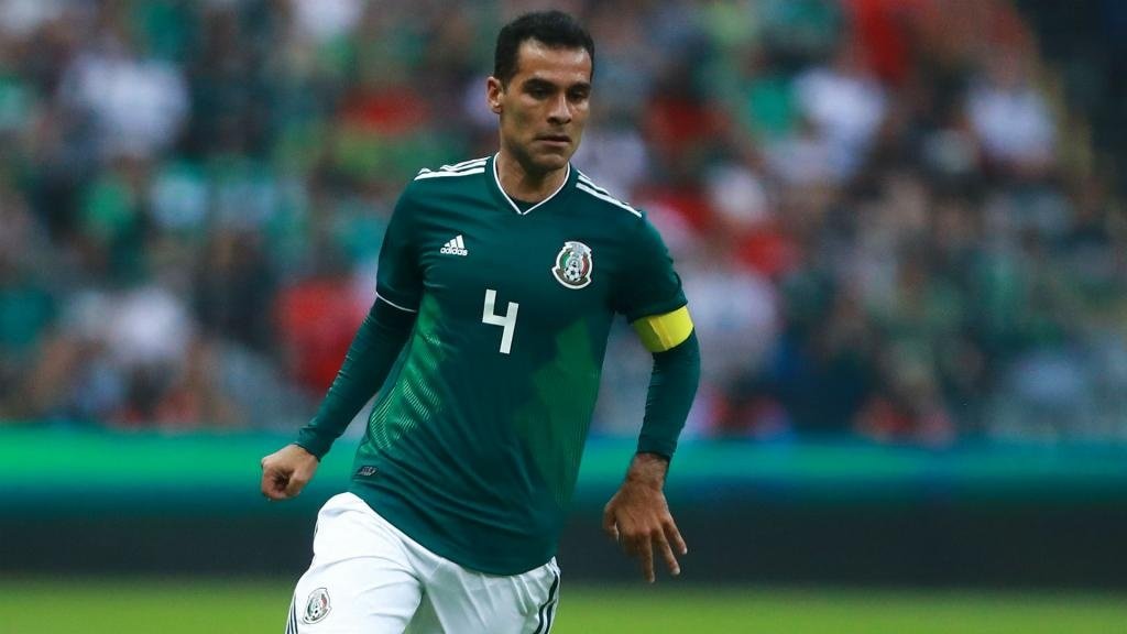 Rafa Márquez: Recordes positivos e negativos em jogo