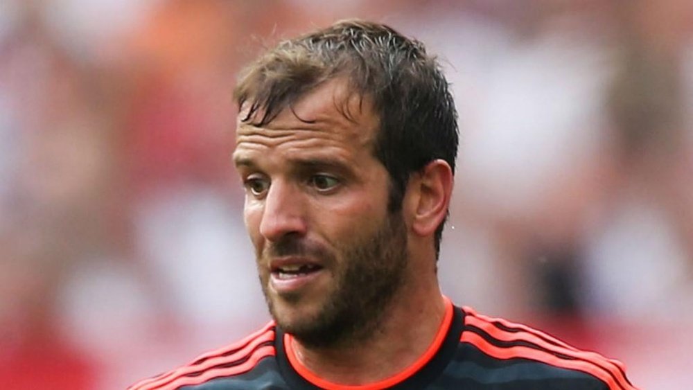 The Dutchman has barely played. GOAL