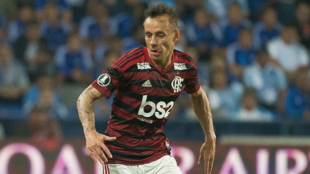 Rafinha é sócio da empresa responsável pela carreira de Léo Pereira, um dos reforços do clube. Goal