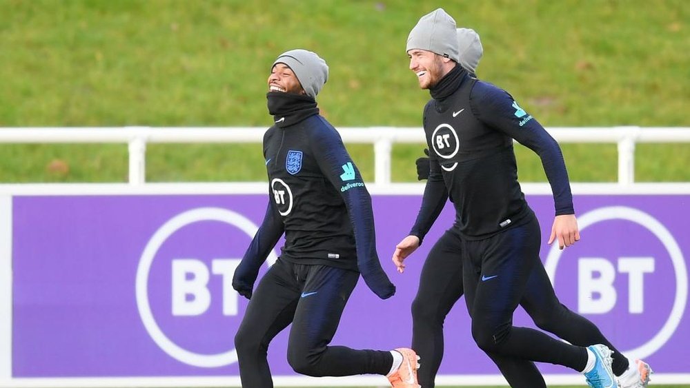 Sterling and Gomez train with England after bust-up. GOAL
