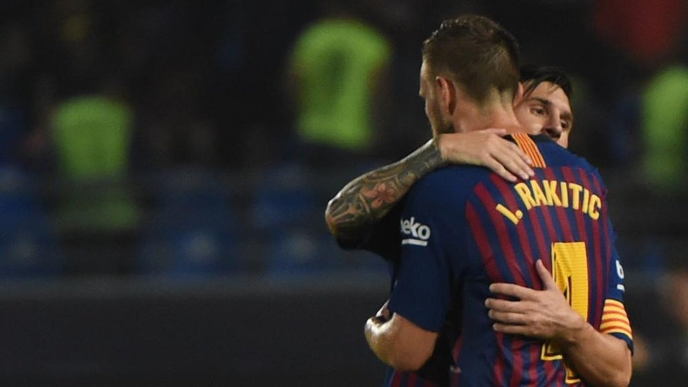 Rakitic elogia Messi e garante Champions como principal objetivo do Barça na temporada. Goal