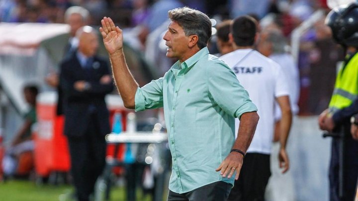 Renato critica postura de jogadores do Inter: “Não vão tirar onda com a gente”