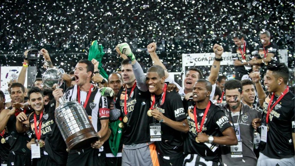 Réver Victor Leonardo Silva Atlético-MG Olimpia. Goal