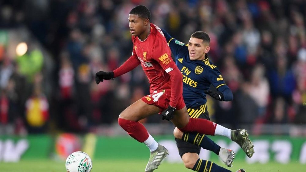 Hodgson: No guarantees for Brewster. GOAL