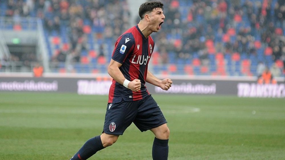 Juve target Orsolini worth €70m