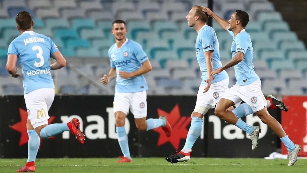 De Laet was on target for 10-man City. GOAL