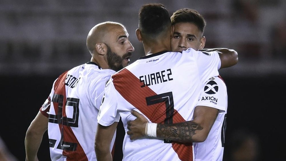 Copa Libertadores Review: River win first game, ruthless Flamengo score six goals.