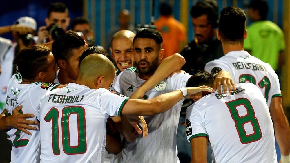 L'Algérie s'impose face à la Guinée. Goal