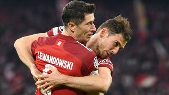Goretzka appelle à la paix entre le Bayern et Lewandowski. goal