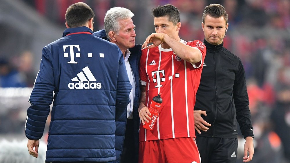 It's not too serious - Lewandowski provides positive update on 'minor muscle problem'