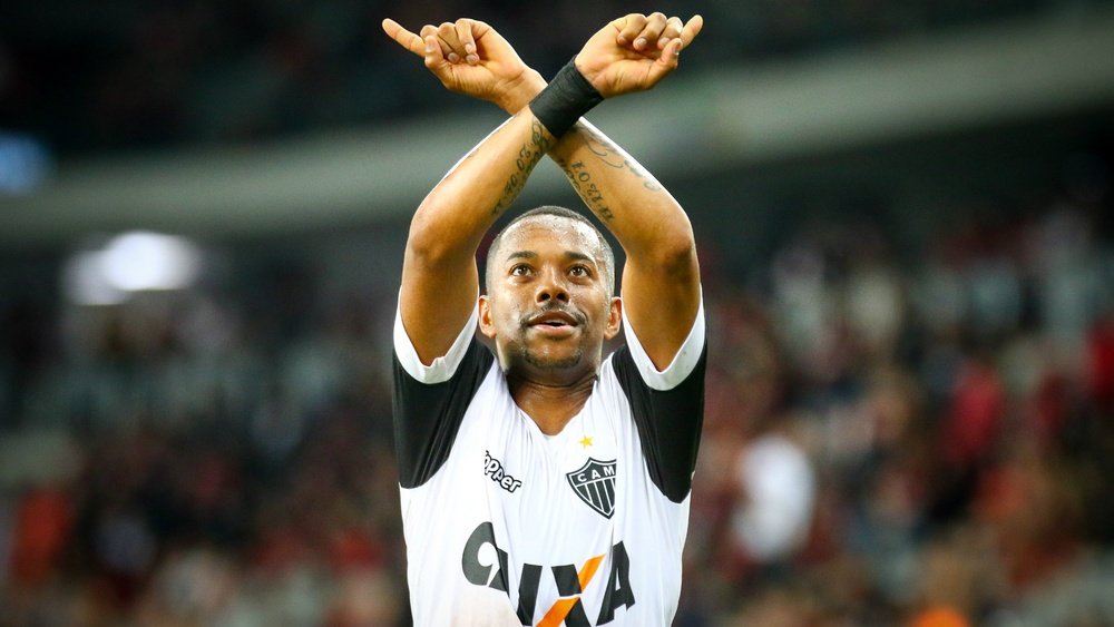 Robinho apareceu em grande no último jogo do ' Galo'. Goal