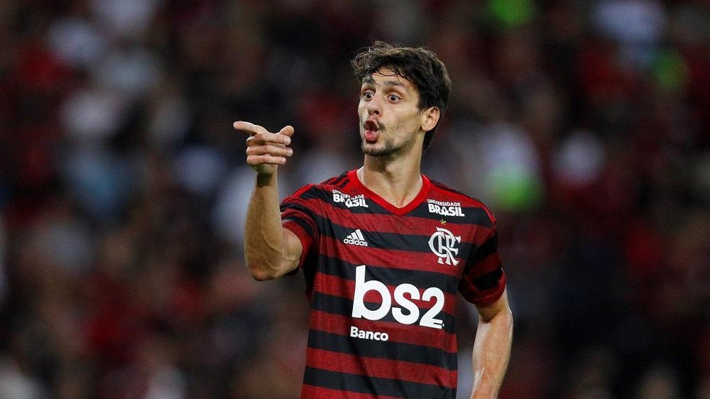 Rodrigo Caio avalia impacto do Flamengo sem torcida no Brasileirão 2020. Goal