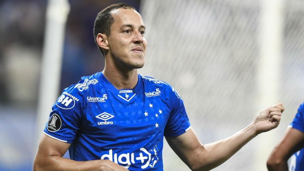 Cruzeiro 2 x 0 Deportivo Lara: Com gols de Rodriguinho e Jadson, Raposa vence venezuelanos no Mineir