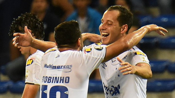 Cruzeiro atinge marca histórica e faz 300º gol em edições de Libertadores