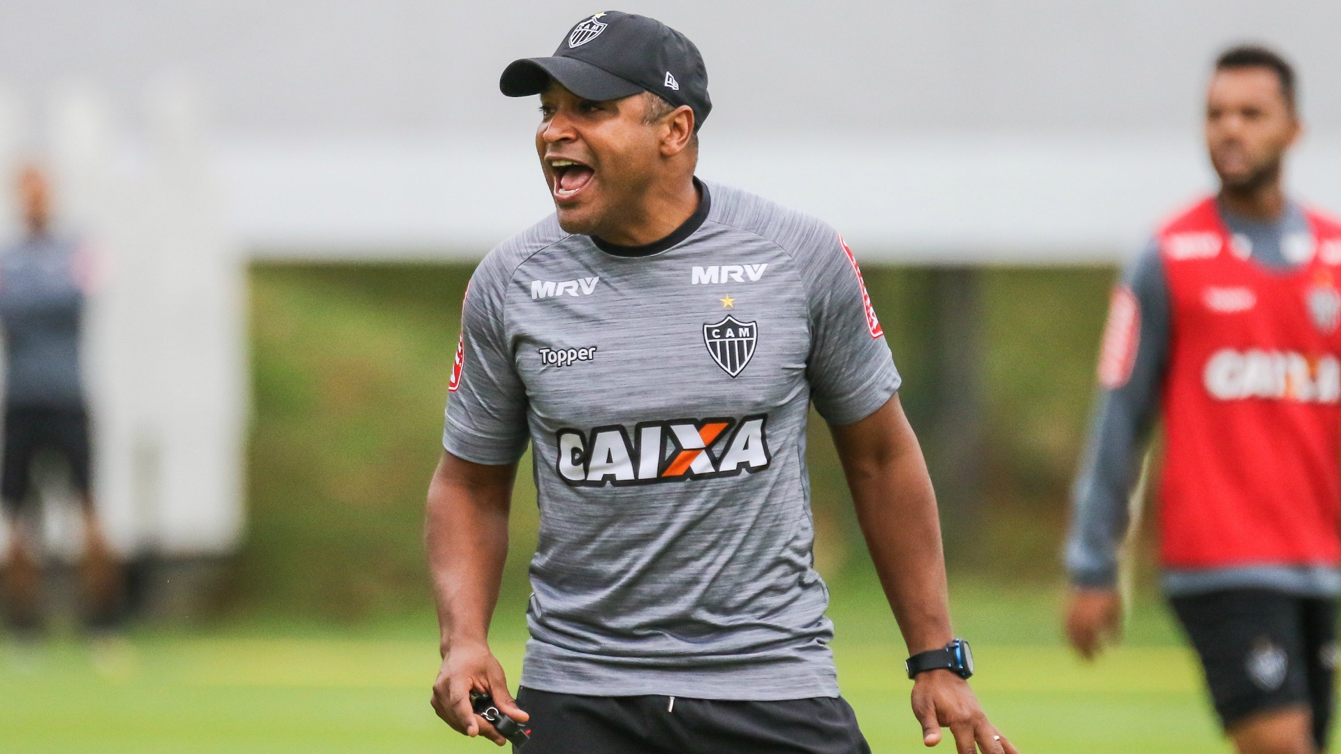 Atlético-MG tenta superar desfalques para vencer a 2ª no Brasileiro