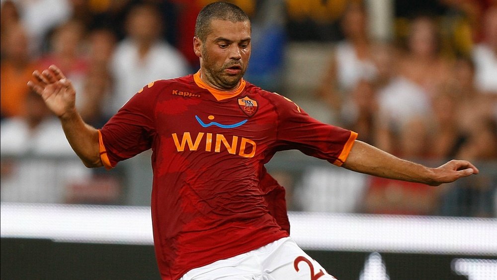 L'ex Roma Tonetto. Goal
