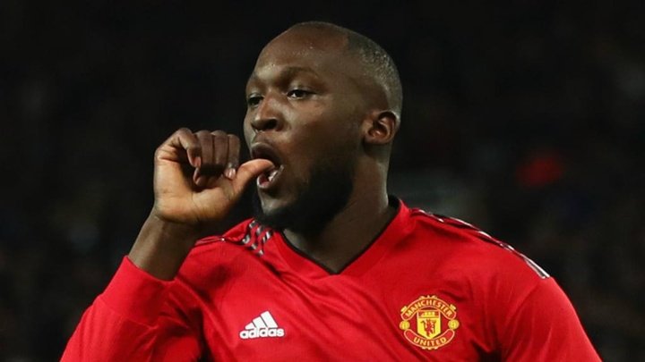 Deadline Day: Lukaku sings for Inter, Spurs deals reportedly on the rocks