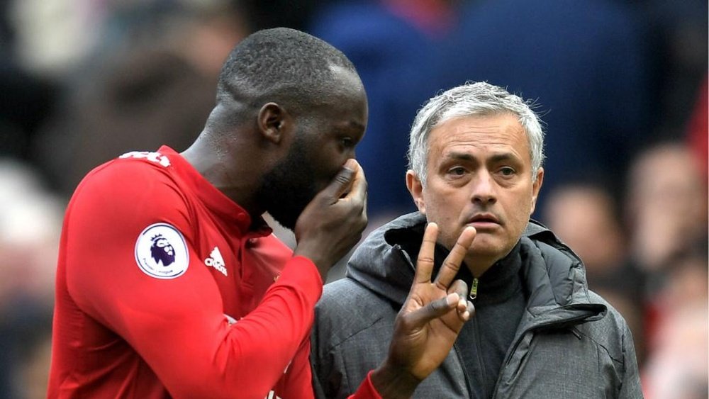 Lukaku at odds with Mourinho over FA Cup final snub
