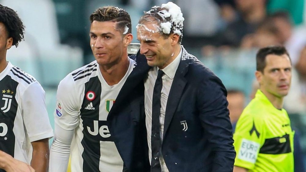 Ronaldo pays tribute to departing Allegri
