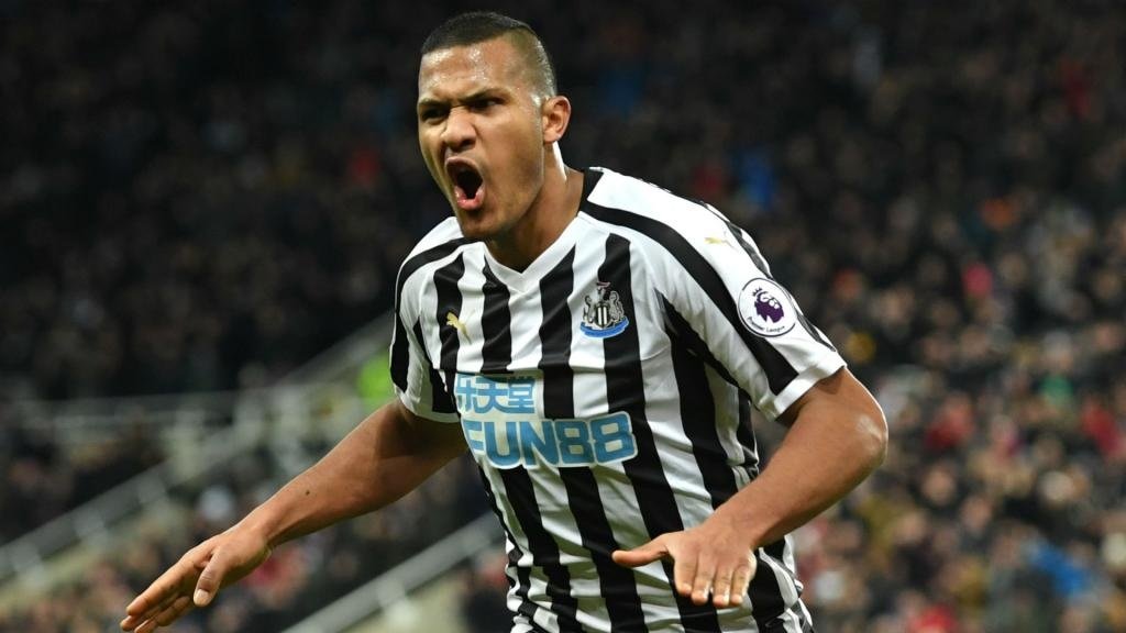 Salomon Rondon rejoint Rafael Benitez au Dalian Yifang