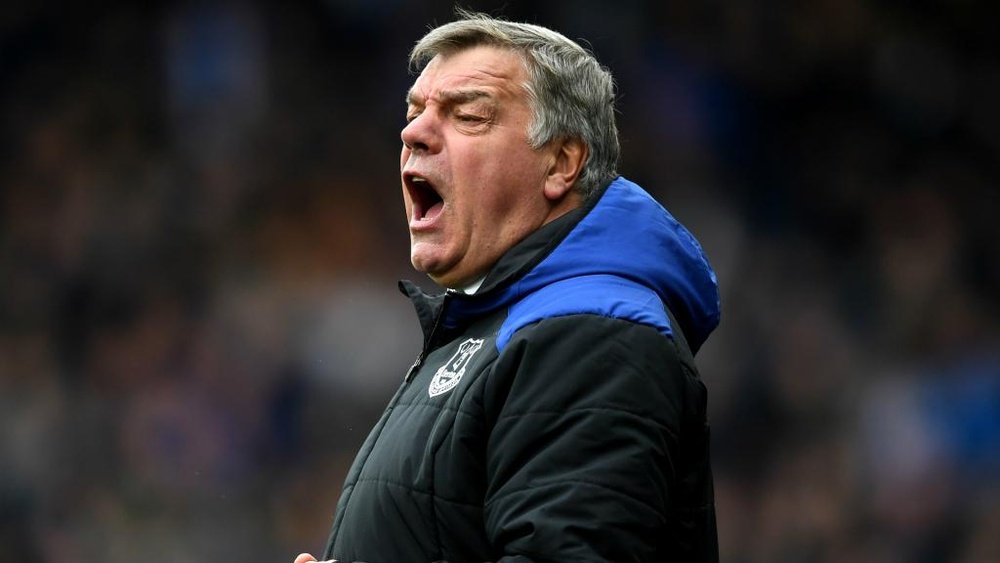 Allardyce has not forgiven Everton and warns Silva. GOAL