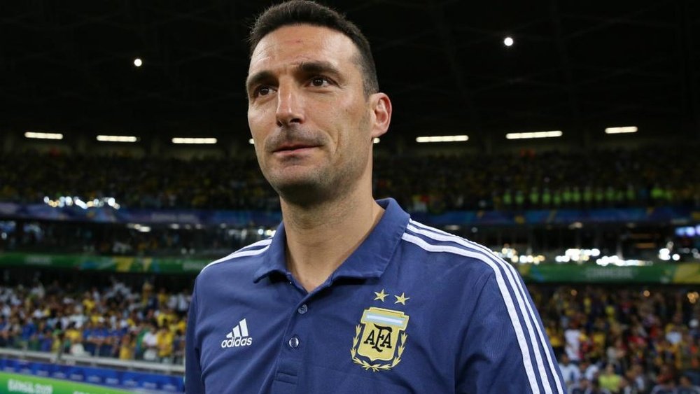 Apoiado por Messi, Scaloni deverá seguir na Argentina até 2022. Goal