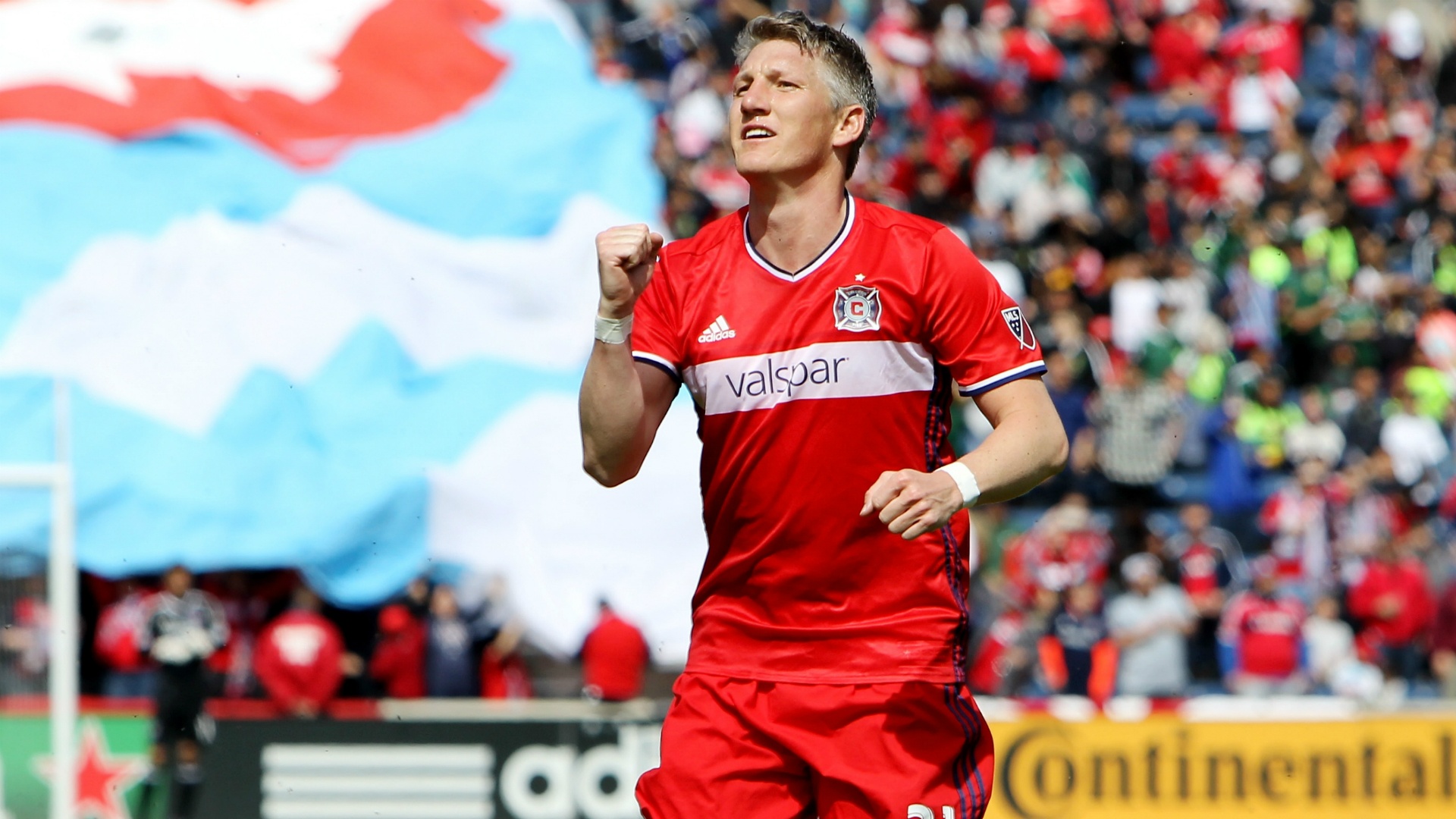Schweinsteiger lifts Chicago Fire. AFP