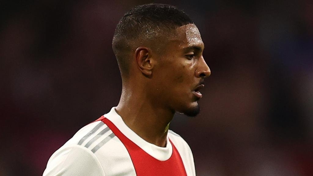 Champions League: prováveis escalações de Benfica e Ajax