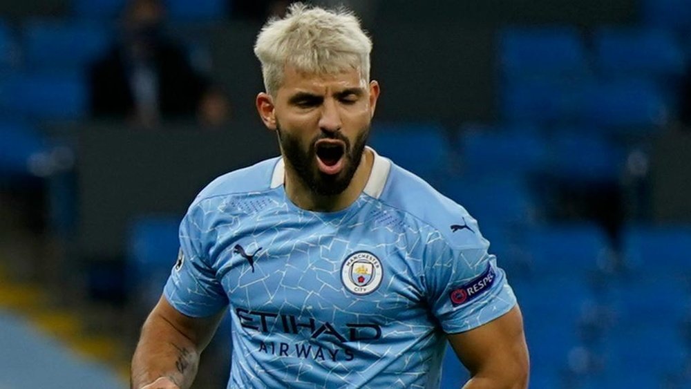 Manchester City confiant pour une prolongation d'Aguero. Goal