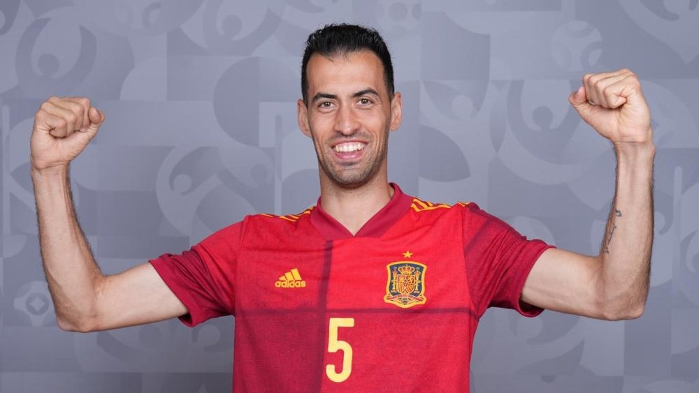 Sergio Busquets finally returned to the Spain squad this Friday after testing COVID negative. GOAL