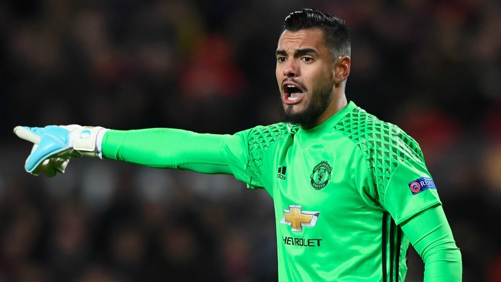 Sergio Romero will sign a new four-year contract. Goal