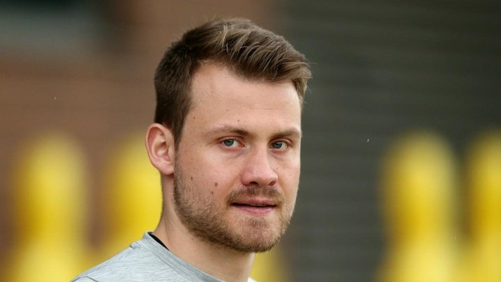 Mignolet will stay at Liverpool, Klopp confirms