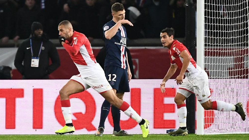 PSG boss Tuchel baffled by decision to allow Slimani equaliser. GOAL